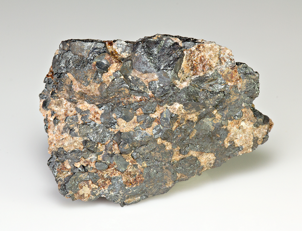 Adelite